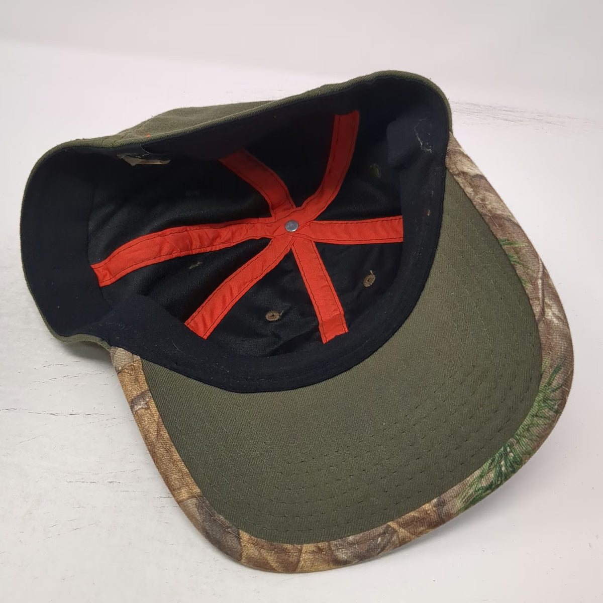Under Armour Baseball Cap Green Brown Orange L Camo Embroidered Stretch Fit Hat