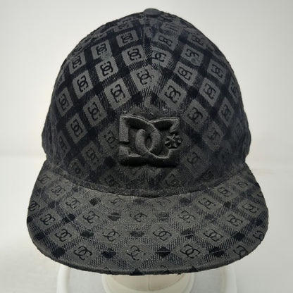 DC Shoes New Era Snapback Black 7 5/8 Monogram Allover Pattern Flat Brim Hat