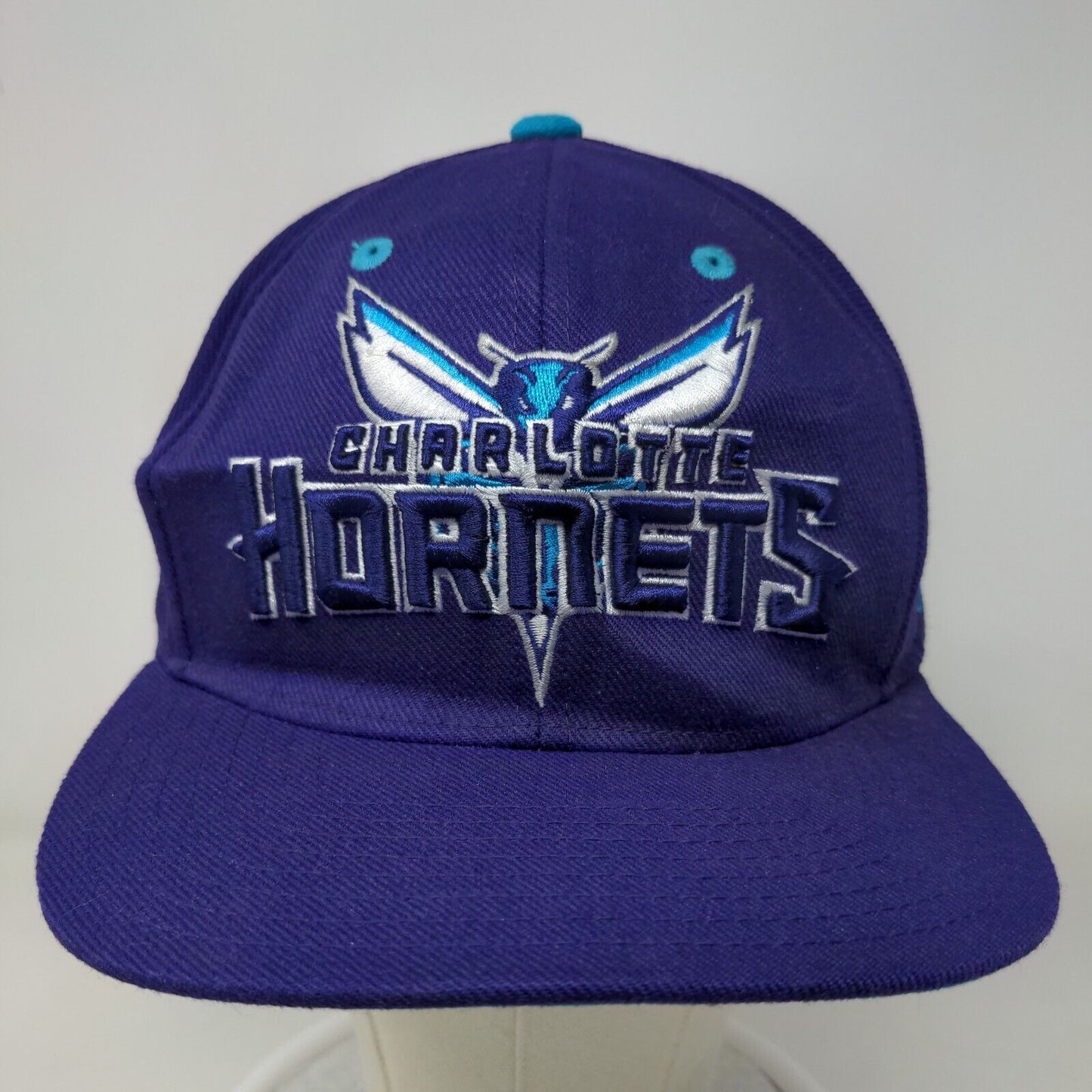 Adidas Men's Snapback Hat Purple OSFA Charlotte Hornets Embroidered Logo