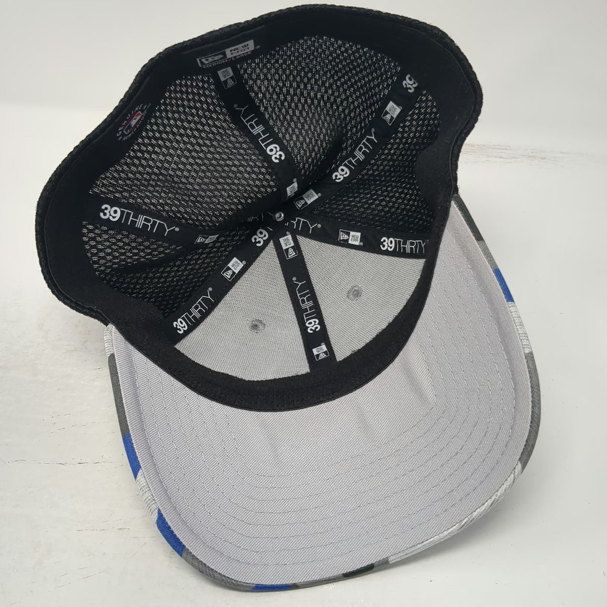 New Era Kansas City Royals MLB Baseball Cap Blue Black Camo Hat L Mesh 39THIRTY