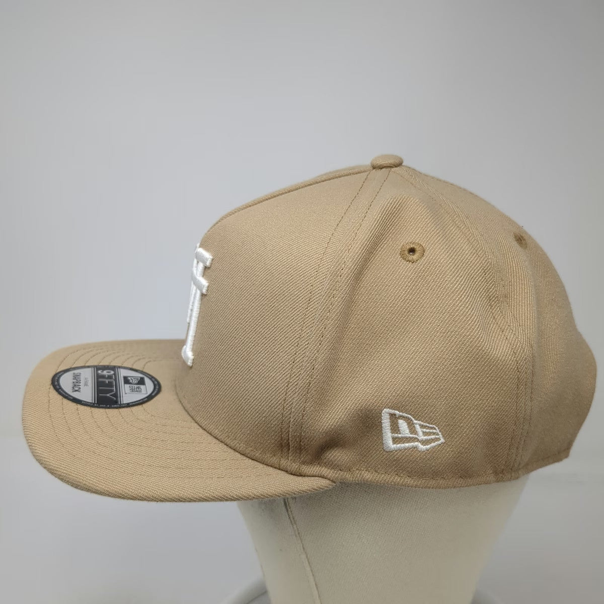 New Era Los Angeles Dodgers MLB Beige 5 Panel One Size Snapback A-Frame Hat Logo