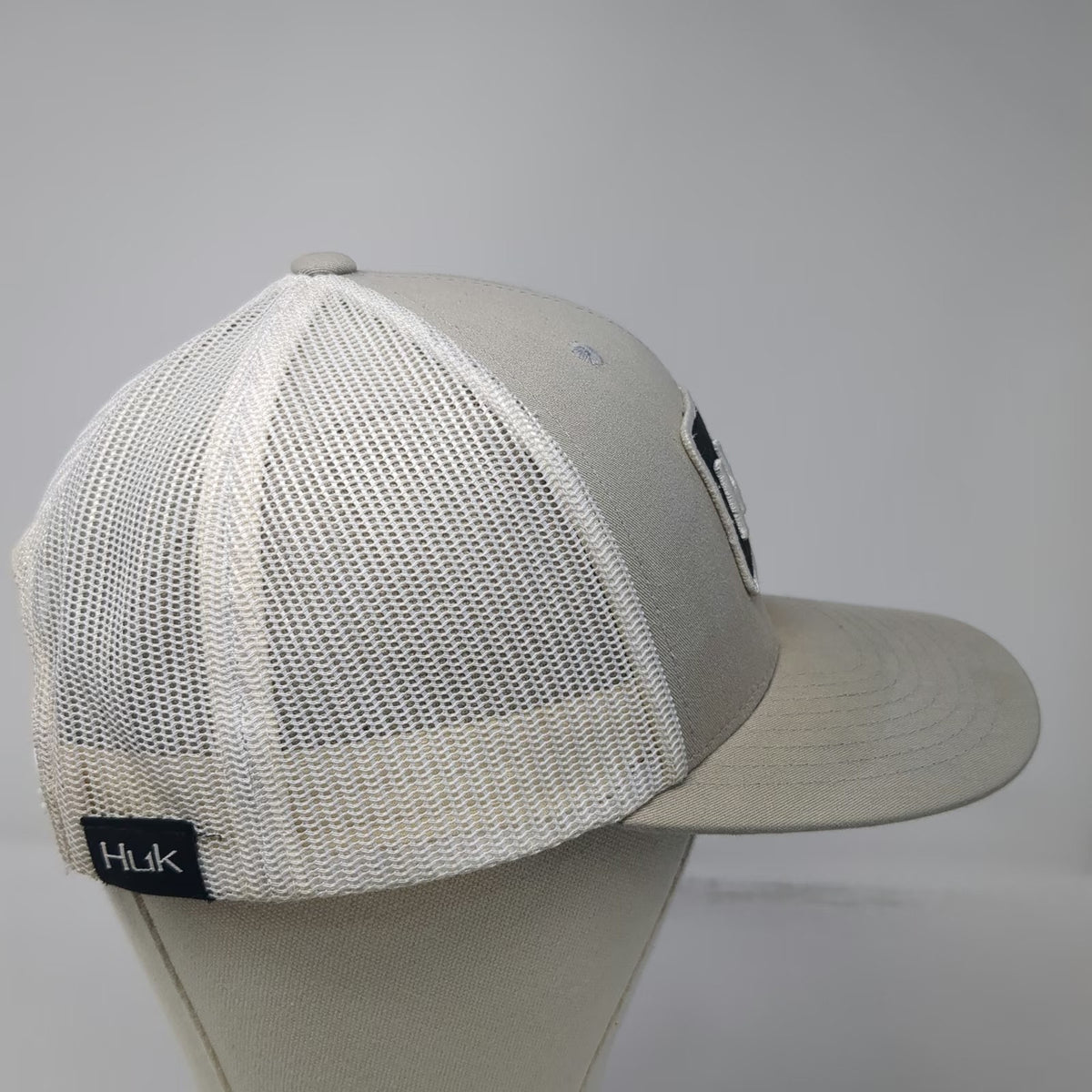 Huk Trucker Hat Gray One Size Mesh Back Fishing Logo Snapback Curved Brim Patch