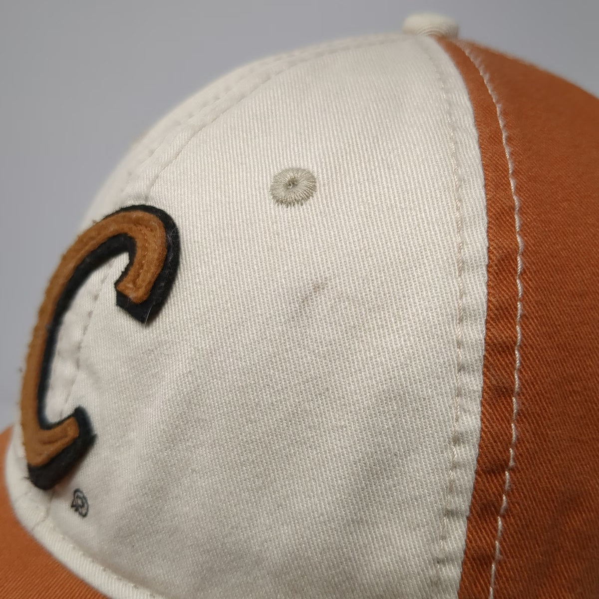 Cabelas Baseball Cap Brown One Size Slideback Contrast Stitch Embroidered Hat
