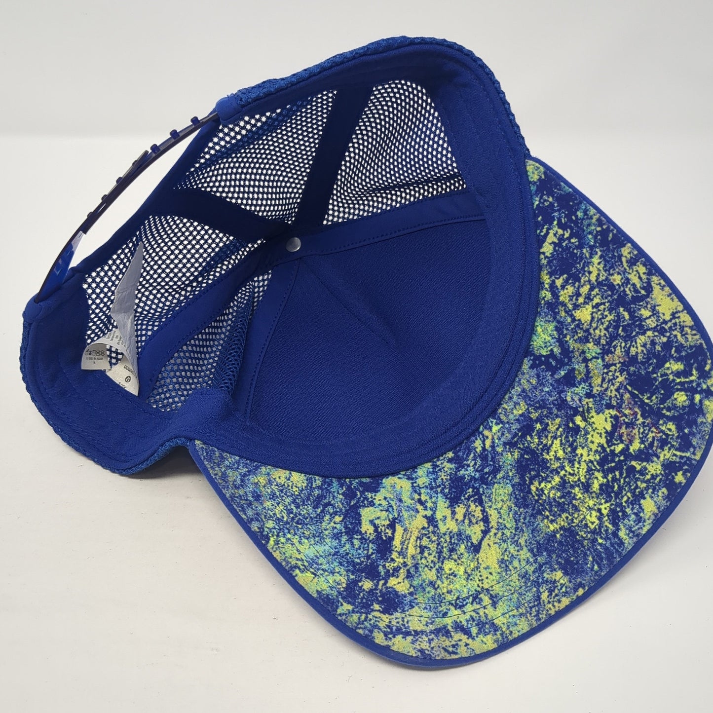 Lululemon Snapback Trucker Hat Blue Small Adjustable Breathable Mesh Back