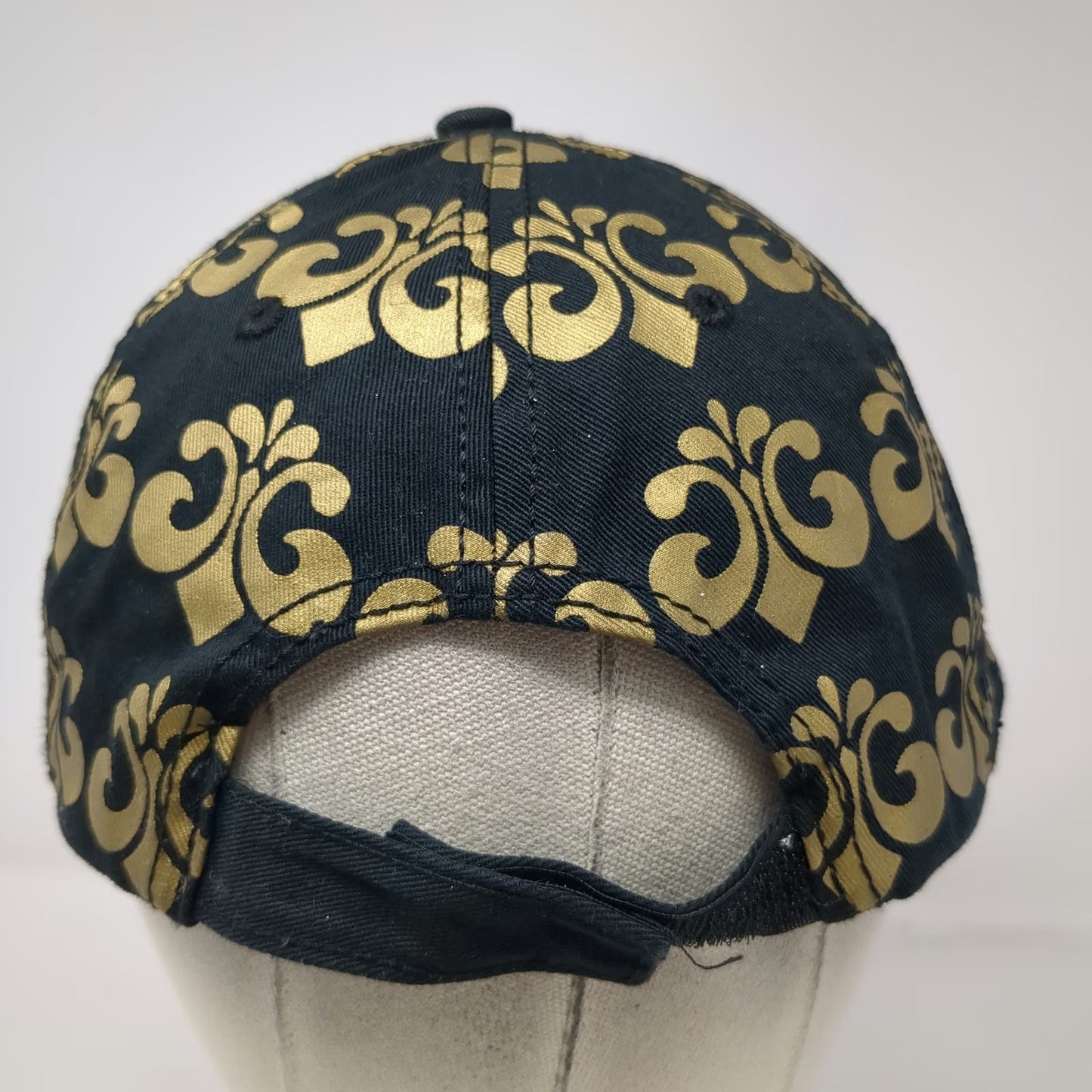 Dereon 5 Panel Black Gold Scroll Pattern Embroidery One Size Hat Streetwear