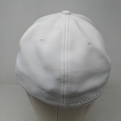 Oakley Men's Fitted Hat White Size L/XL 3D Logo Classic Low Flex