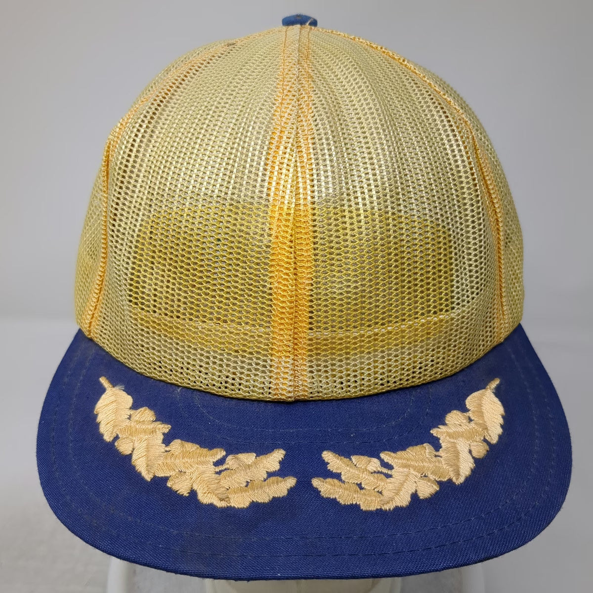 Louisville Mfg Co Trucker Hat Yellow Blue OSFM Scrambled Eggs Oak Leaf Vintage