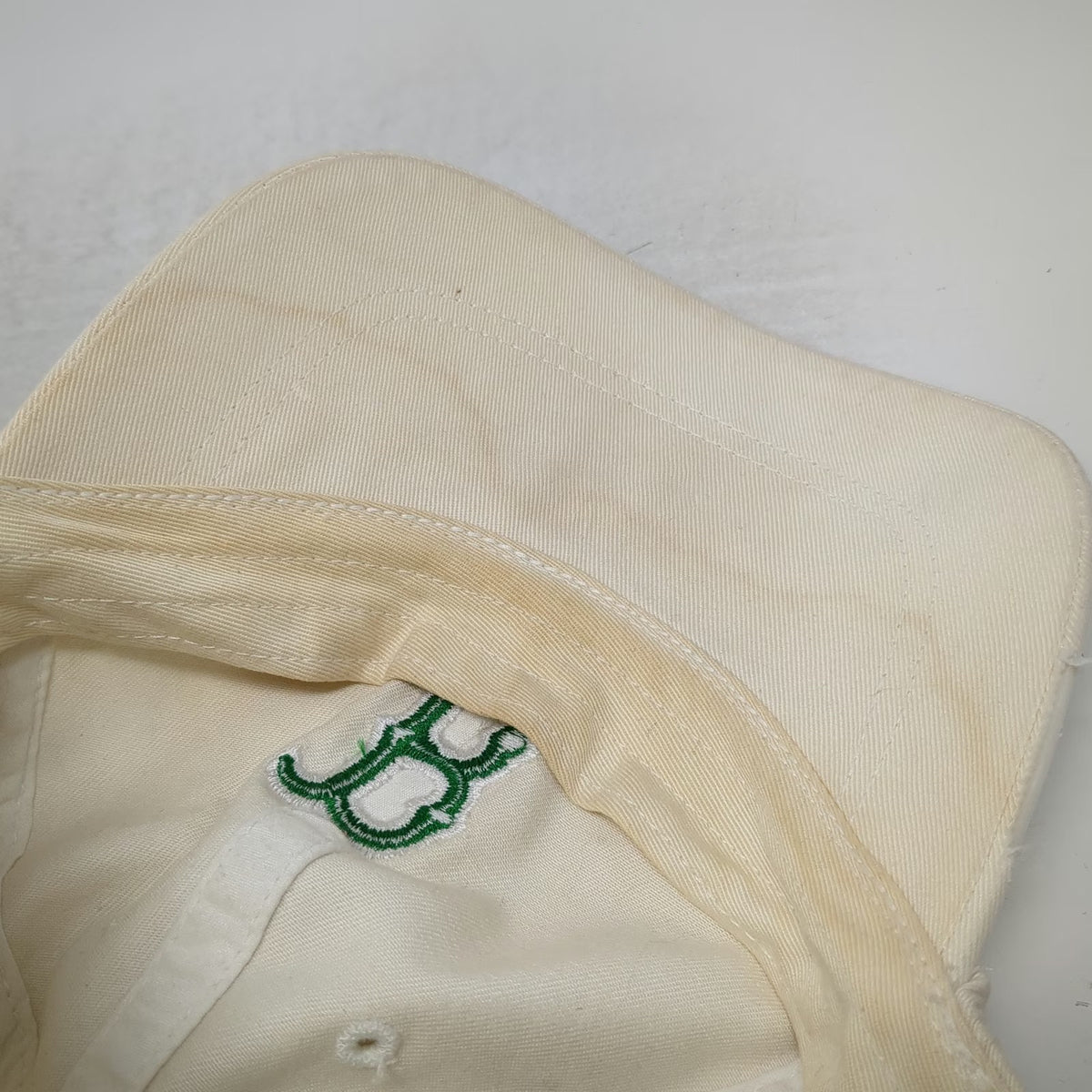 Boston Red Sox MLB Twins Enterprise Baseball Cap Beige One Size Hat Shamrock