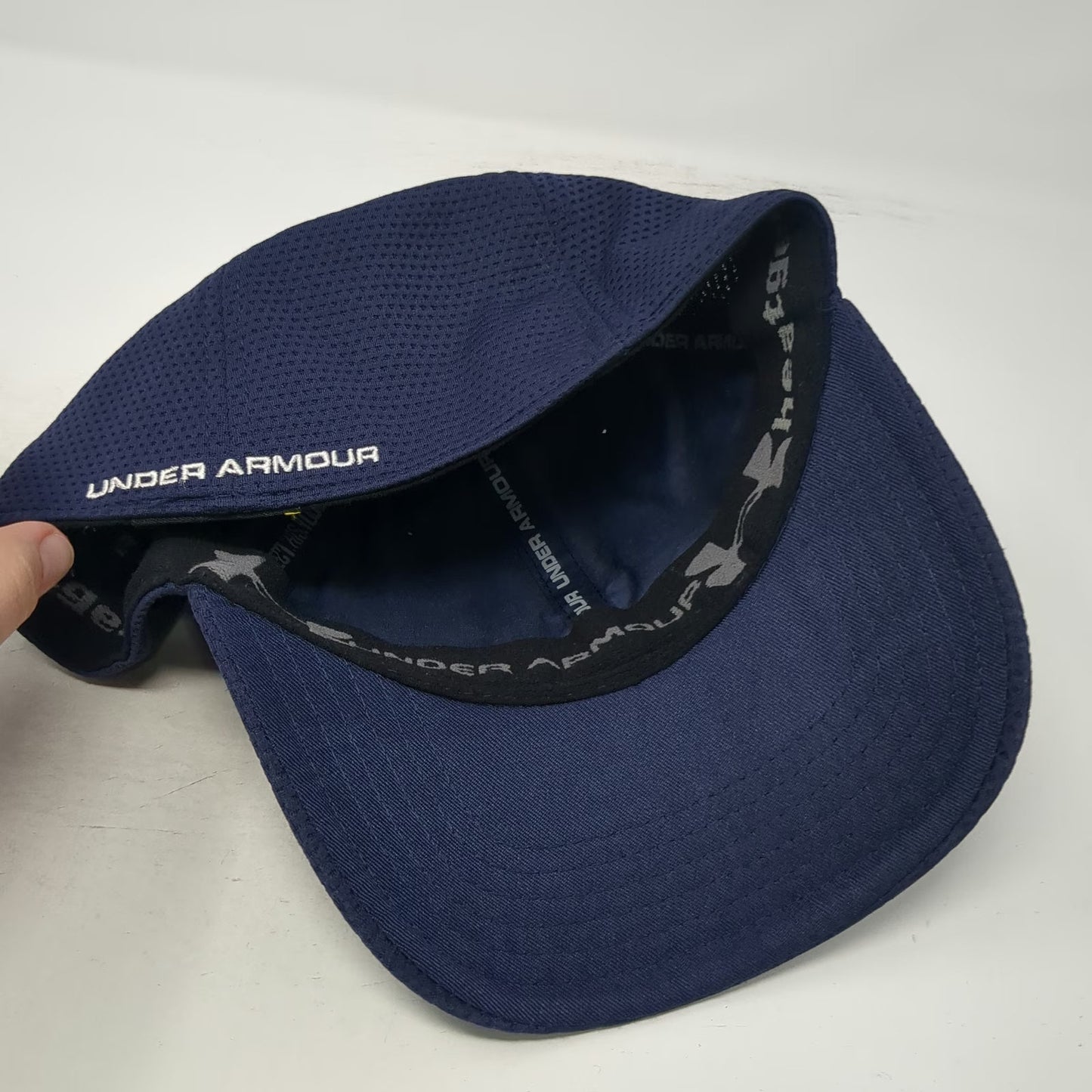 Under Armour Baseball Cap Blue L Mesh Stretch Fit Embroidered Logo Athletic Hat