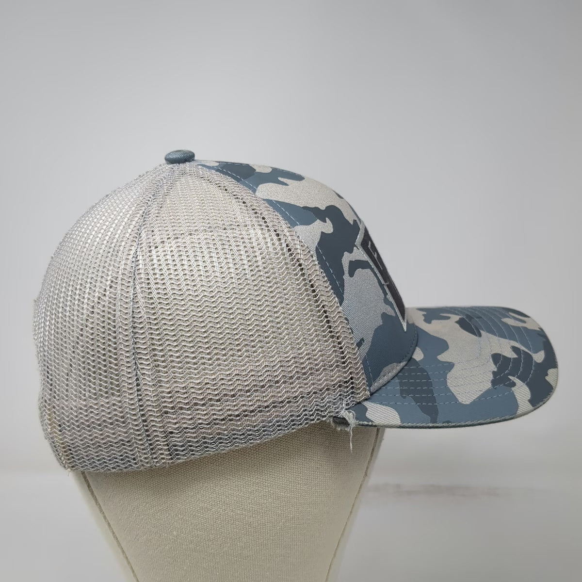 Free Fly Trucker Hat Gray Blue Camo One Size Mesh Snapback Fishing Logo Patch