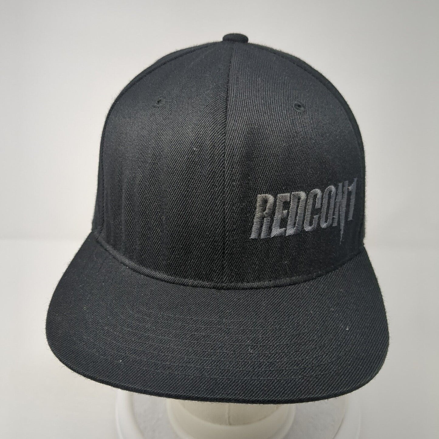 REDCON1 Fitted Hat Black One Size Stretch Flexfit Embroidered Yupoong