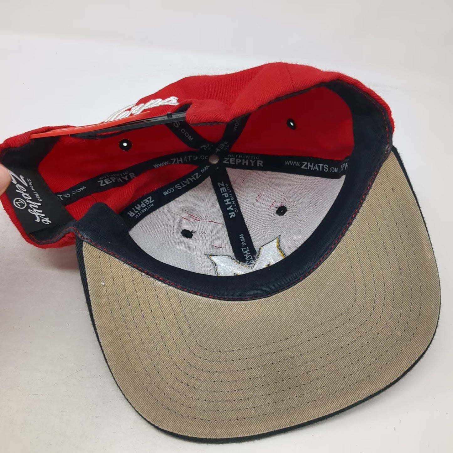 Zephyr Snapback Red Black White One Size Maryland Terps M Hat Flat Brim Acrylic