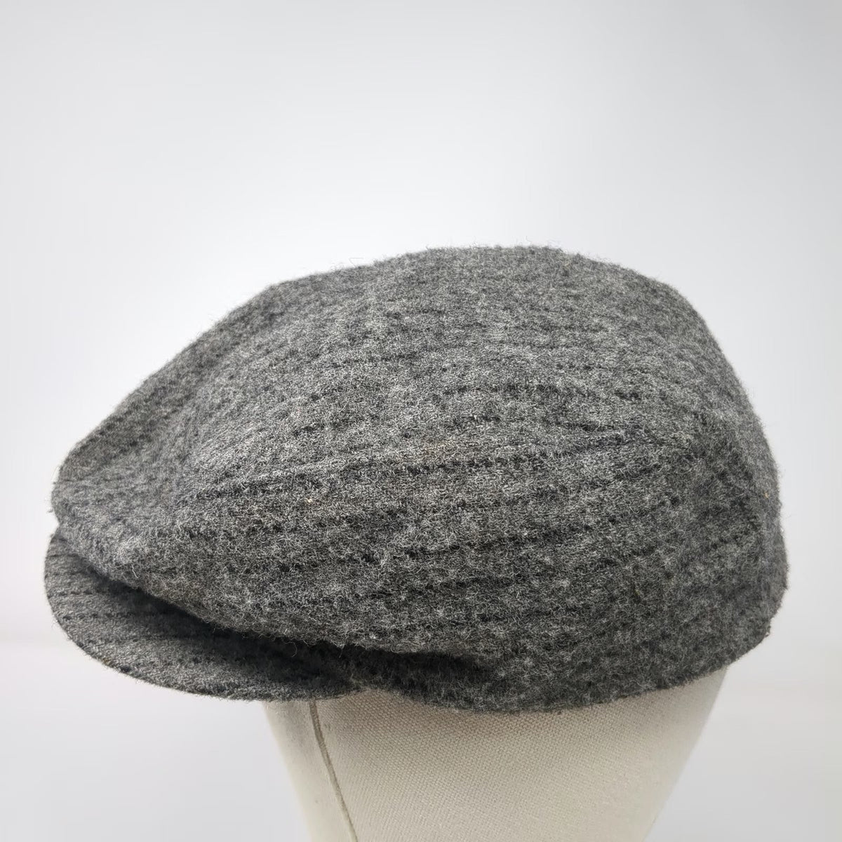 Dobbs Newsboy Cap Gray XL Wool Pinstripe Made in USA Satin Lining Pattern Hat