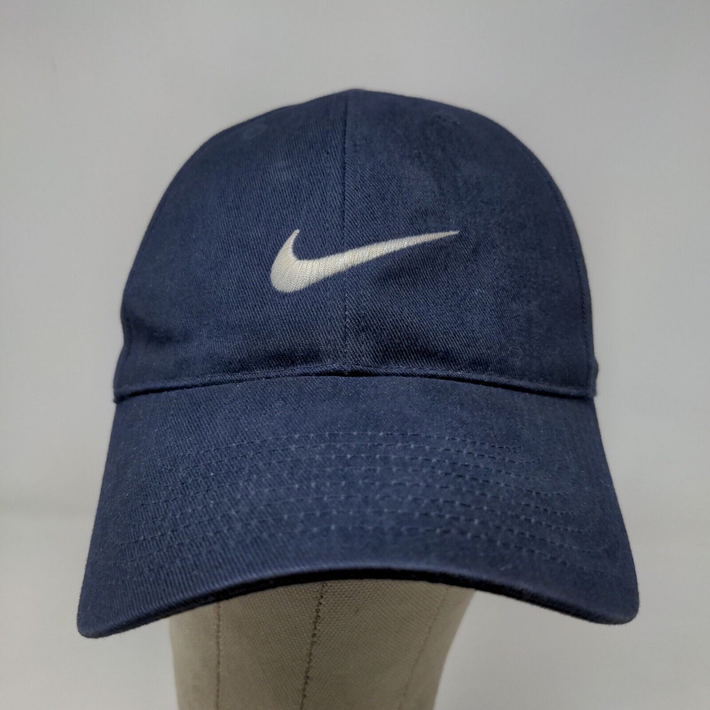 Nike Men's Strapback Hat Blue OSFA Embroidered Swoosh Logo Vintage Gray Tag