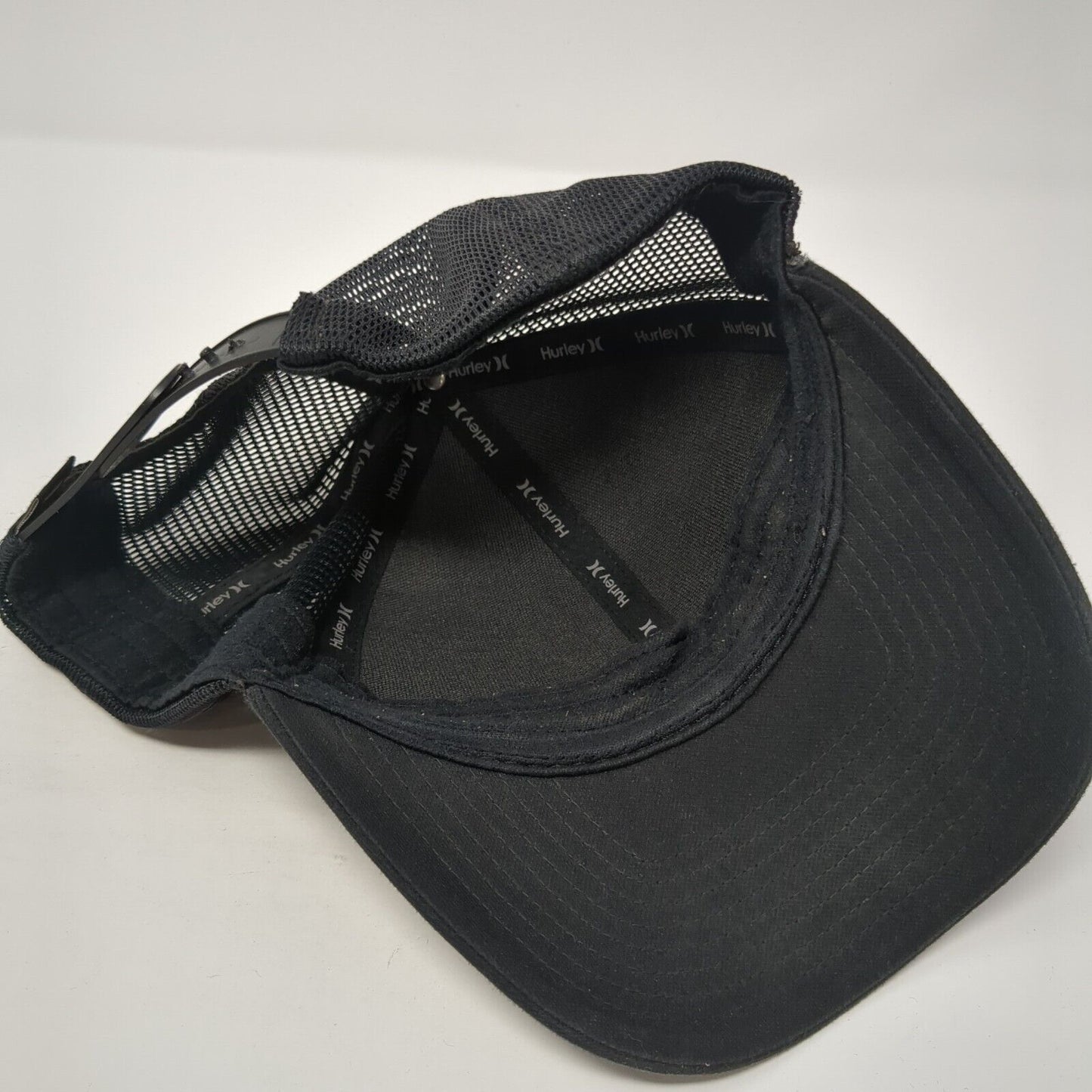 Hurley Patch Snapback Mesh Back Trucker Hat Black One Size 6 Panel