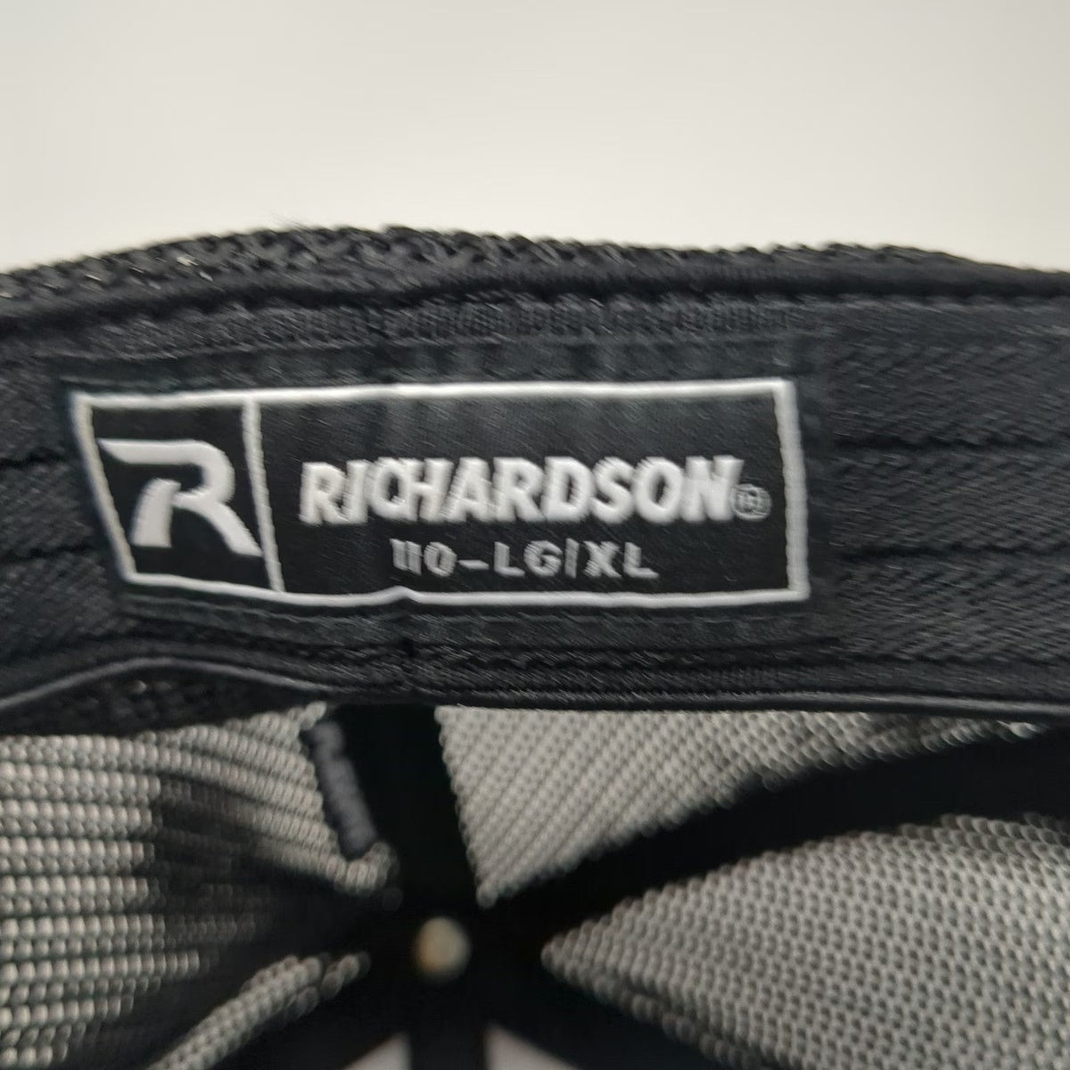 Richardson Baseball Cap Black XL Mesh Back Flexfit FXS Logo Embroidered Hat