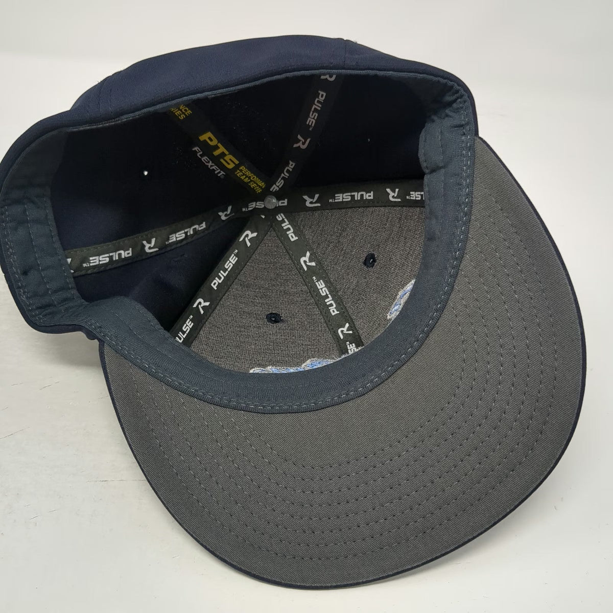 Richardson Baseball Cap Blue M Crossfire Fastpitch Flexfit PTS 20 Pulse Hat