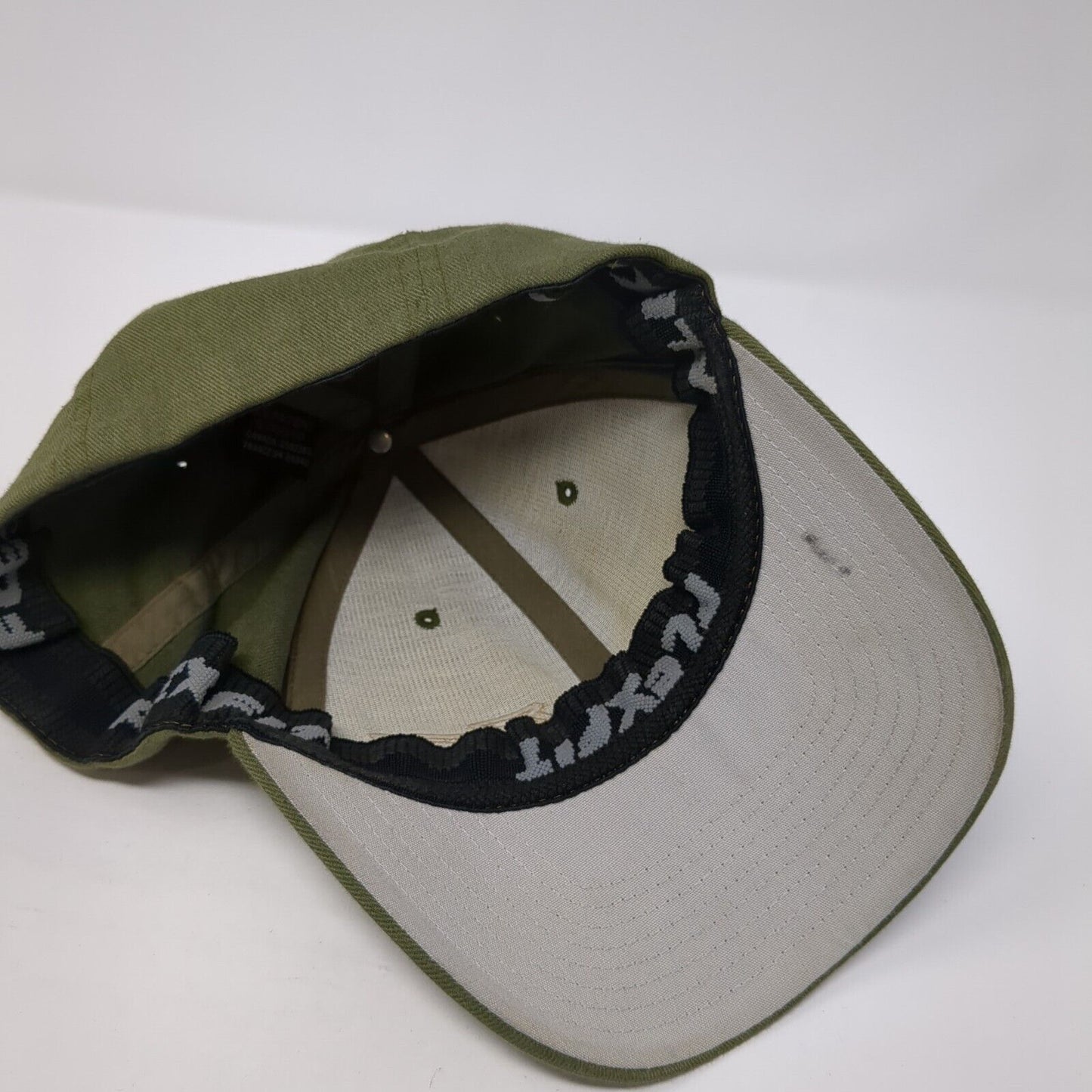 IG Fitted Hat Green One Size Embroidered Stretch Flexfit Vent Holes