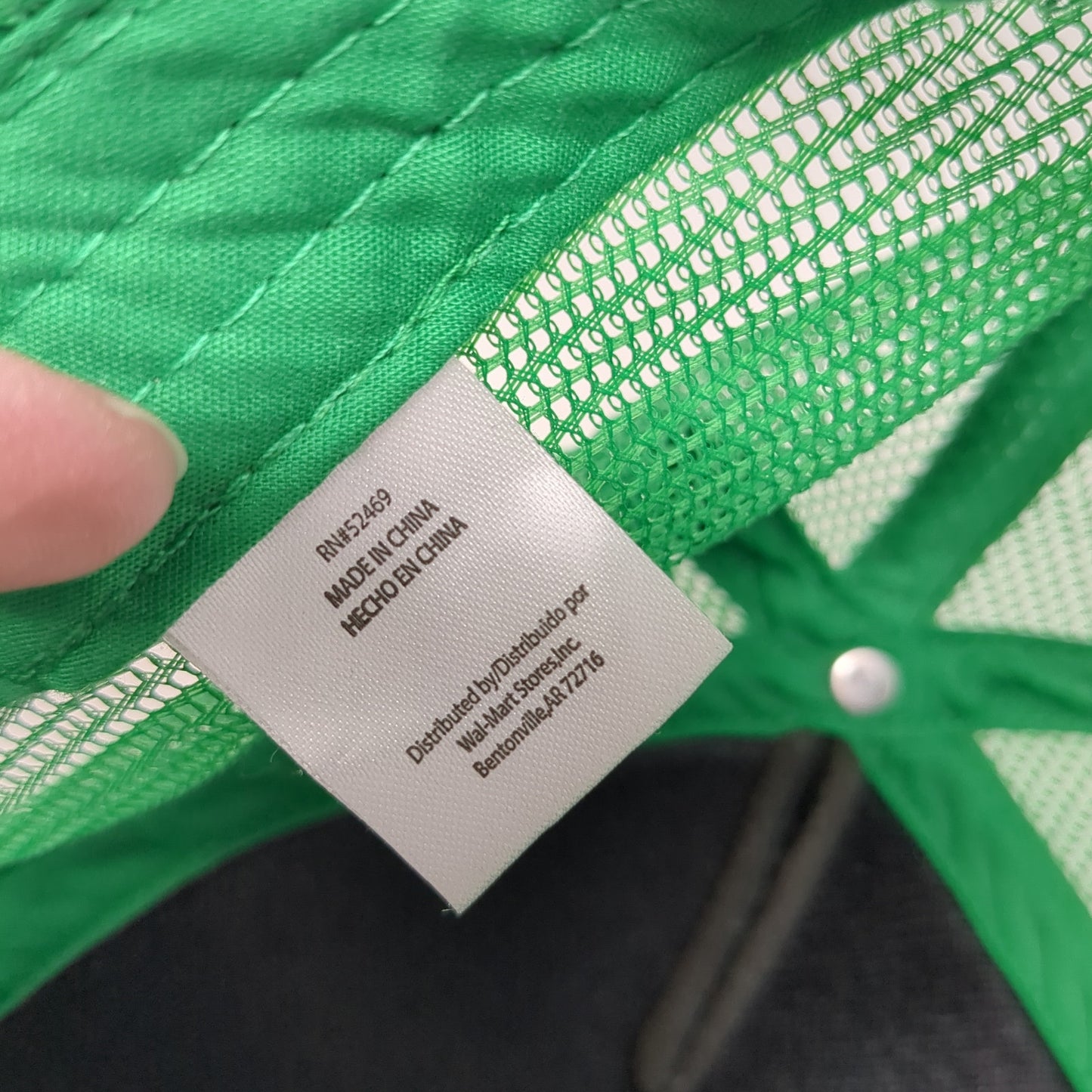 Leaf Clover Snapback Trucker Hat Green One Size Adjustable Mesh Back 6 Panel