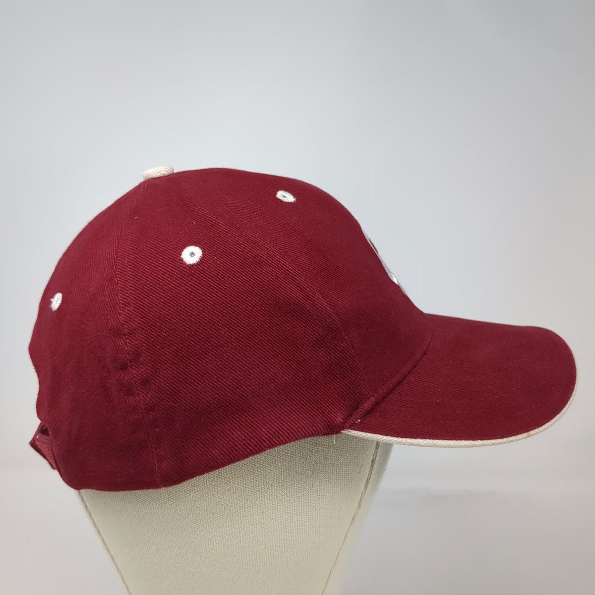 Oklahoma Sooners NCAA Signatures Red Cap One Size Strapback Logo Sandwich Brim