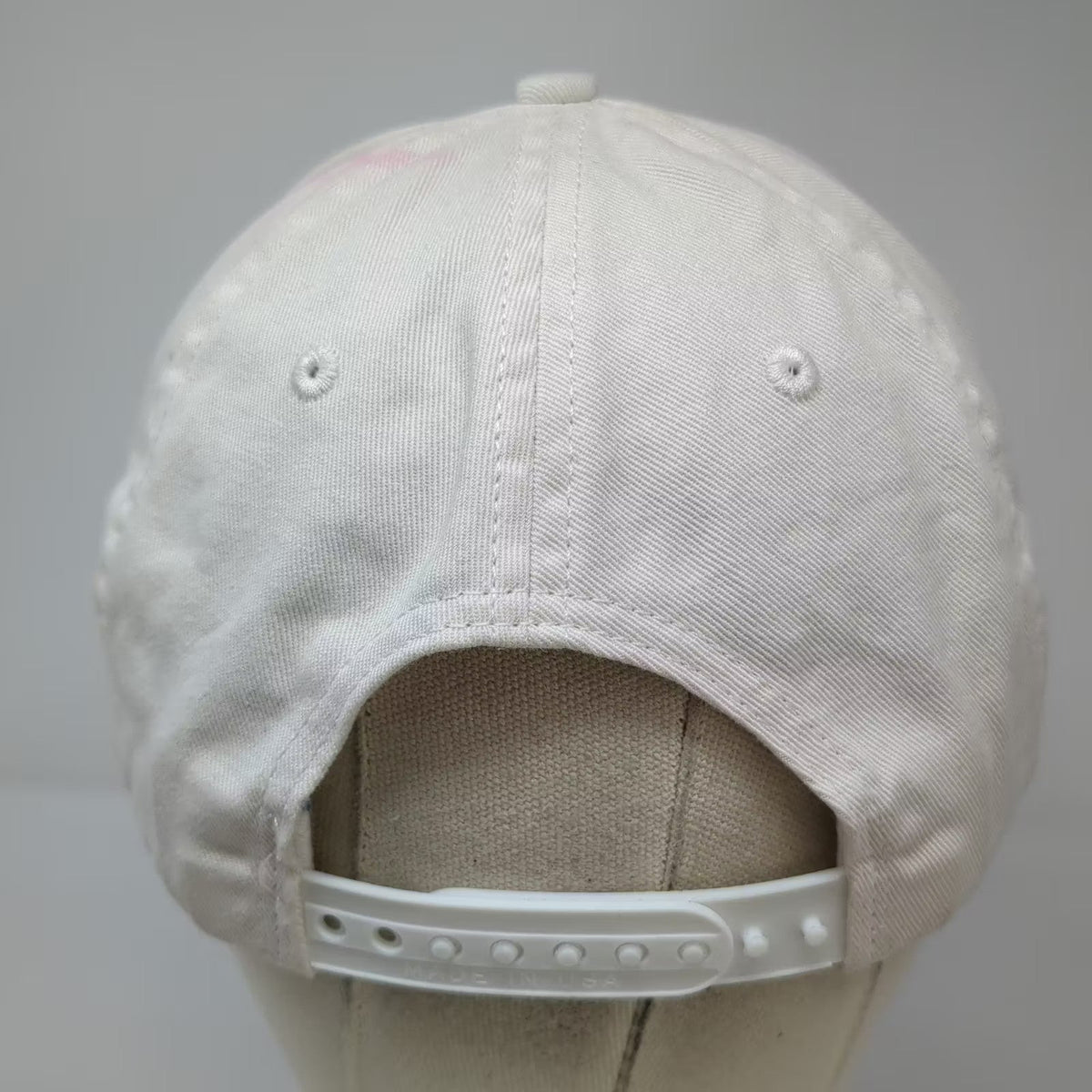Bass Pro Shops Trucker Hat White OS Vintage Made in USA Snapback Bass Fish Flag