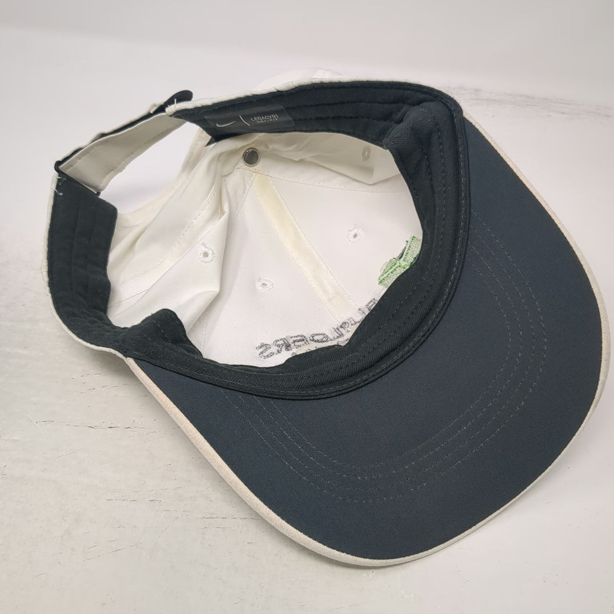 Nike Baseball Cap White One Size Builders Capital Legacy91 Dri-Fit Strapback hat
