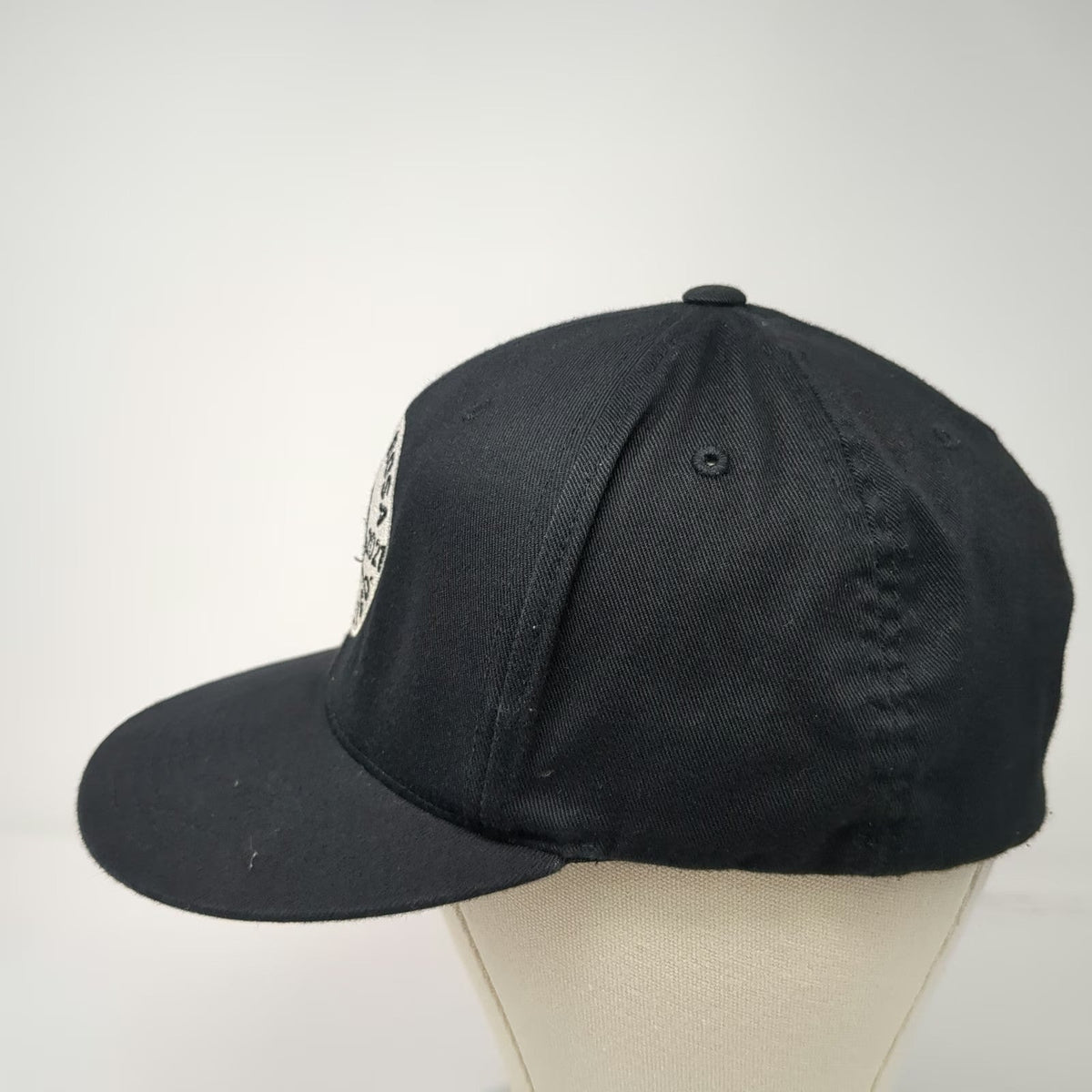 Flexfit Baseball Cap Black XL Santa Rosa Seltzer Co Bear Paddleboard Stretch Hat