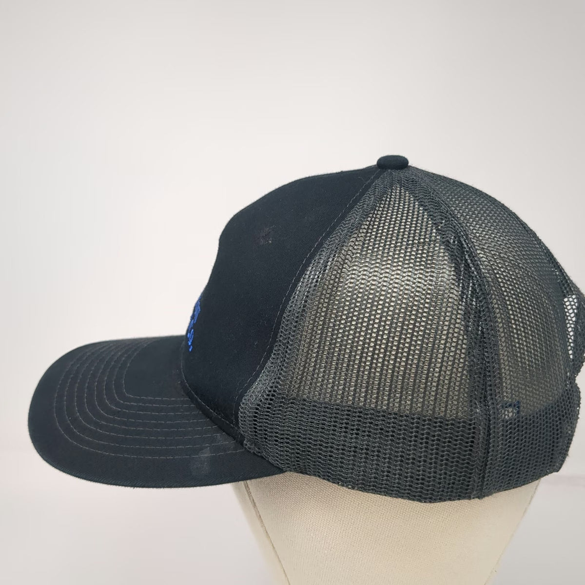 Port Authority Trucker Hat Black One Size Gem Meat Packing Co Logo Mesh Snapback