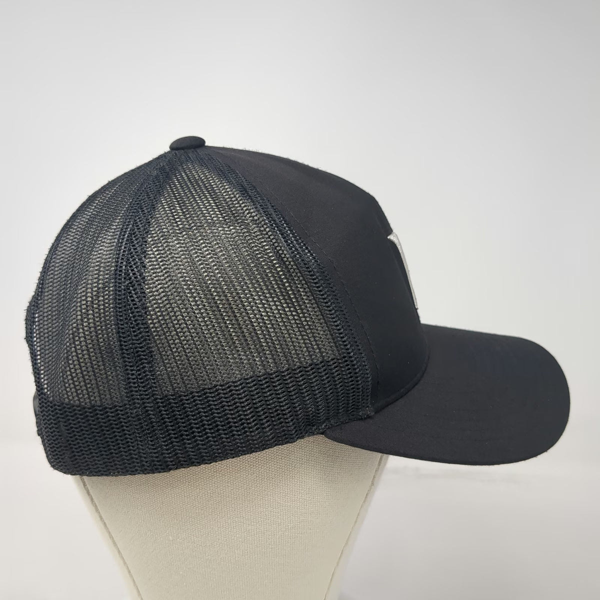 Hurley Trucker Hat Black One Size Mesh Back Snapback Embroidered Logo Surf Style