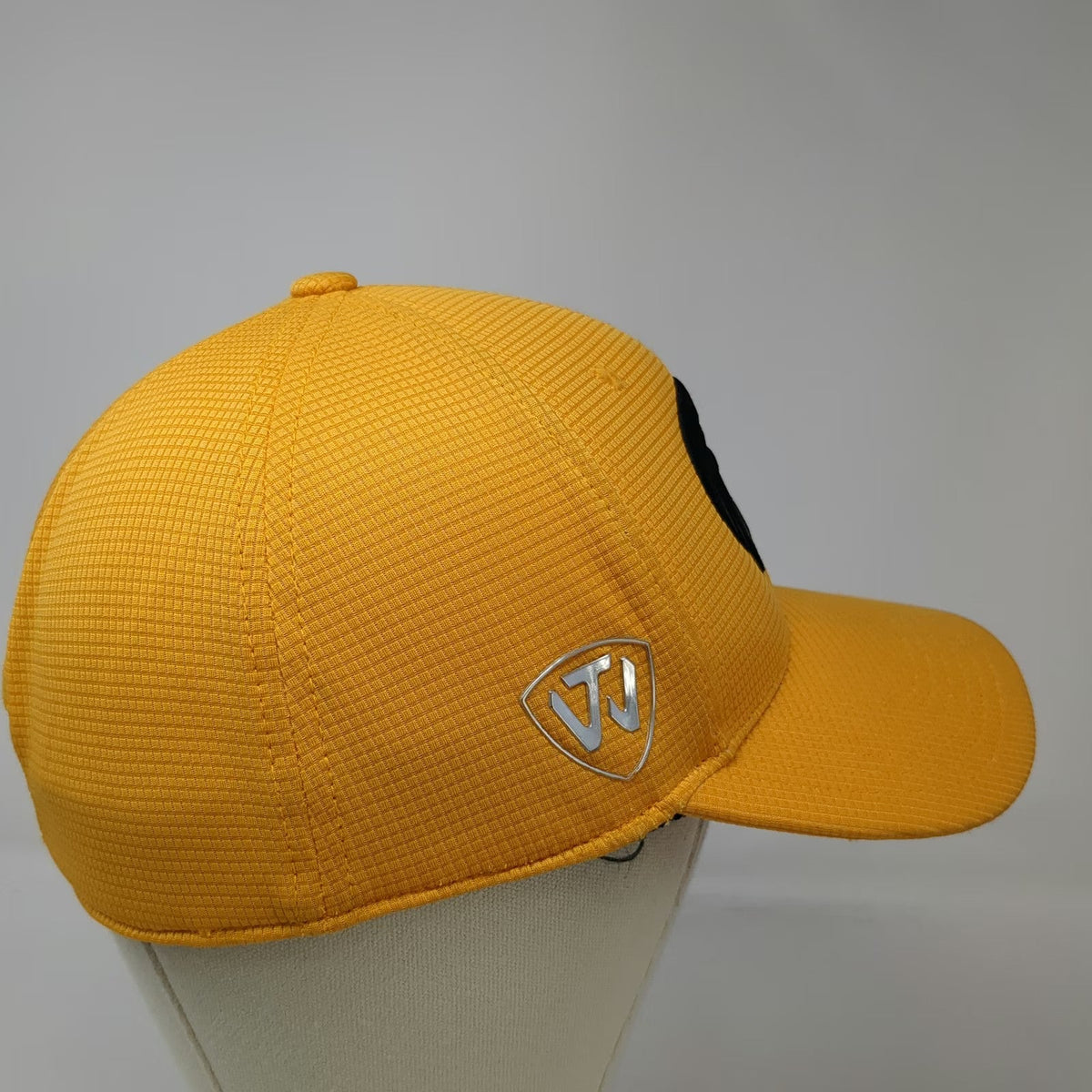 Top of the World Iowa Hawkeyes NCAA Baseball Cap Yellow One Size Rose Bowl Hat