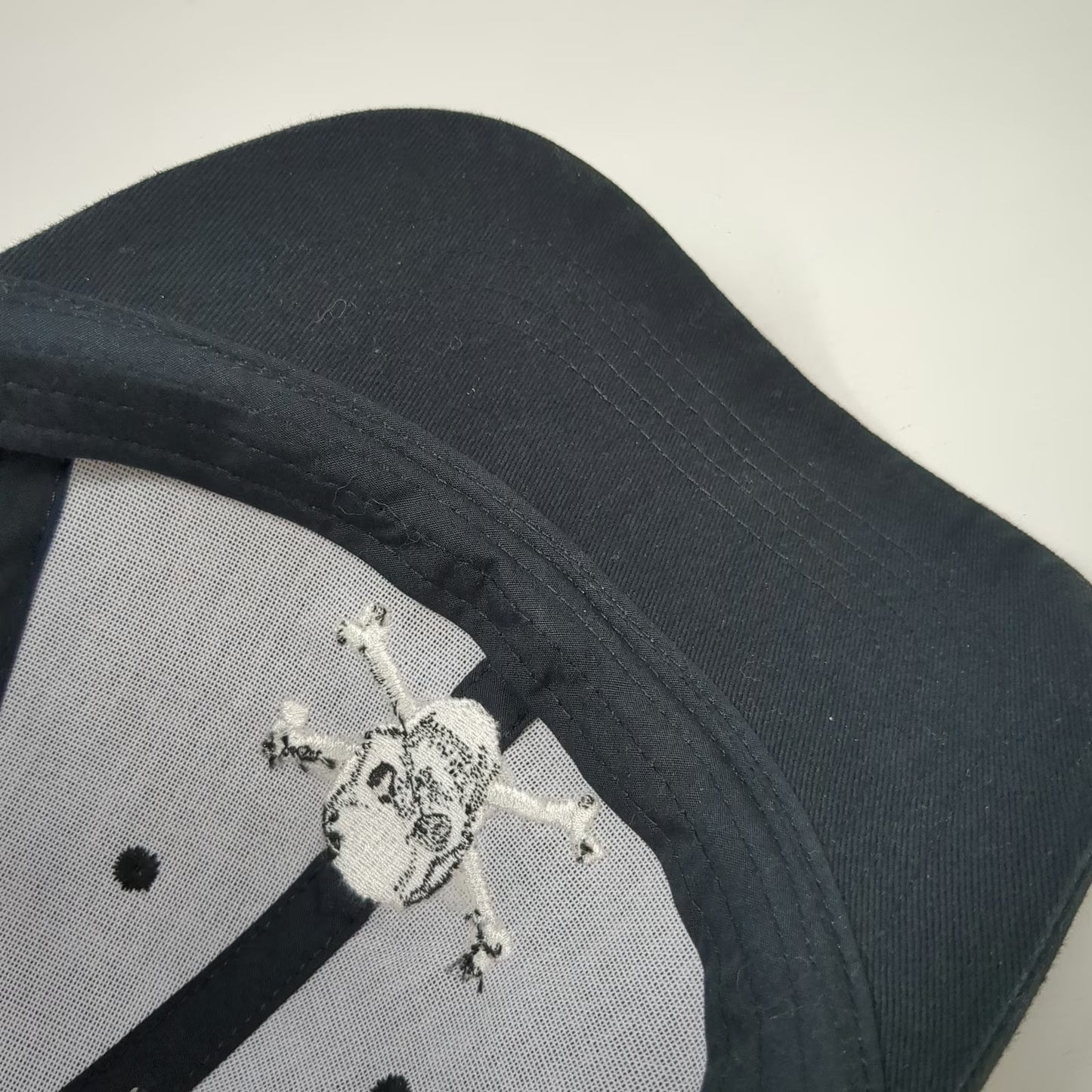 St. Pauli Baseball Cap Black One Size Skull Crossbones Organic Cotton Slide Hat