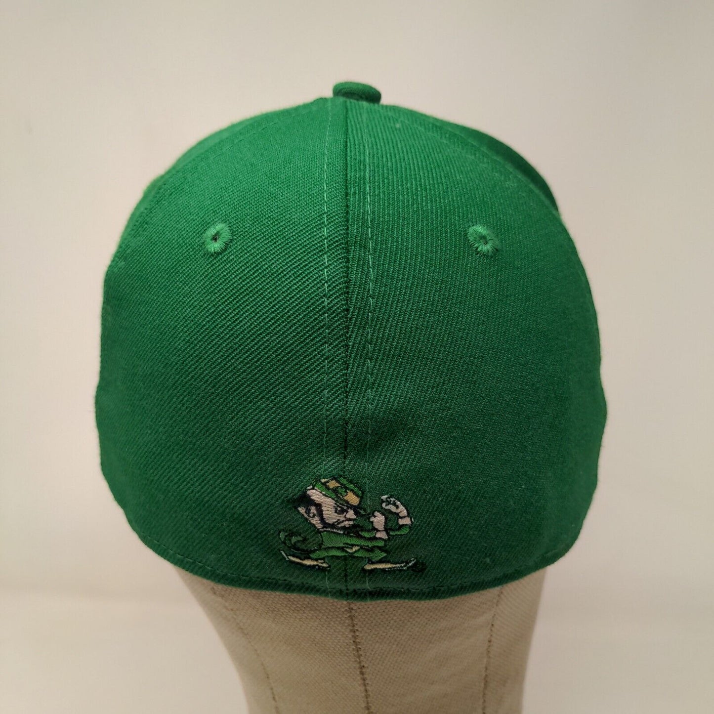 New Era Men's Fitted Hat Green Size 7 Embroidered Notre Dame Fighting Irish