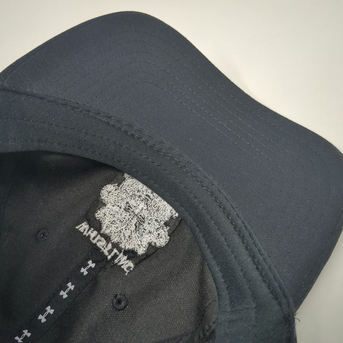 Under Armour Baseball Cap Black XL Whistling Straits Golf Course Logo Fitted Hat