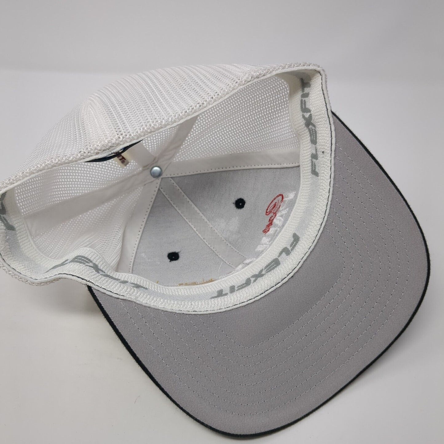 Con Paulos Chevrolet Fitted Mesh Back Trucker Hat Black S/M Flexfit