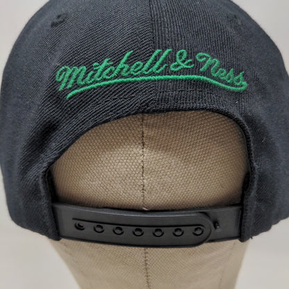 Mitchell & Ness Men's Snapback Hat Boston Celtics Hardwood Classics Logo