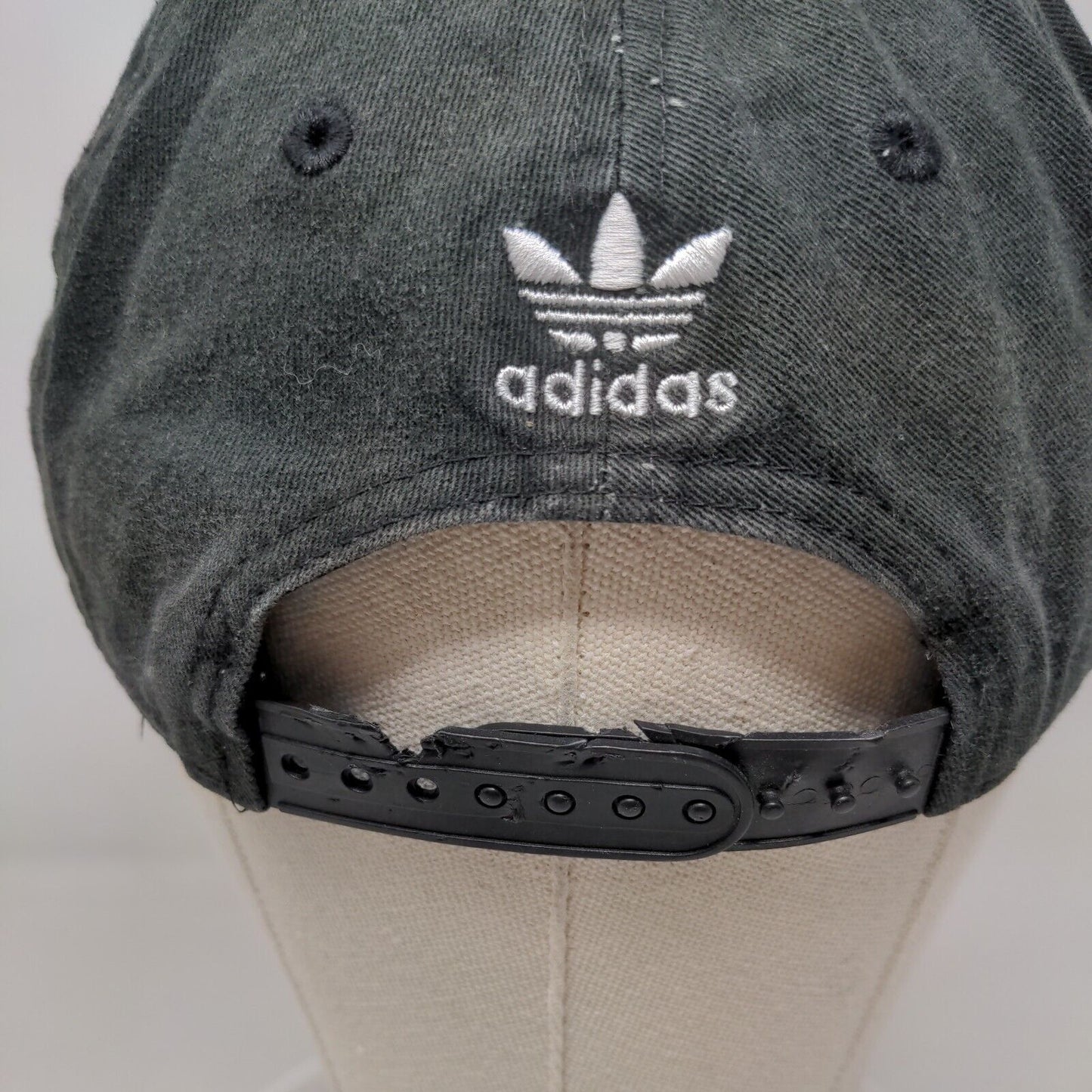 Adidas Trefoil Snapback Hat Black One Size Embroidered 3 Stripes 6 Panel