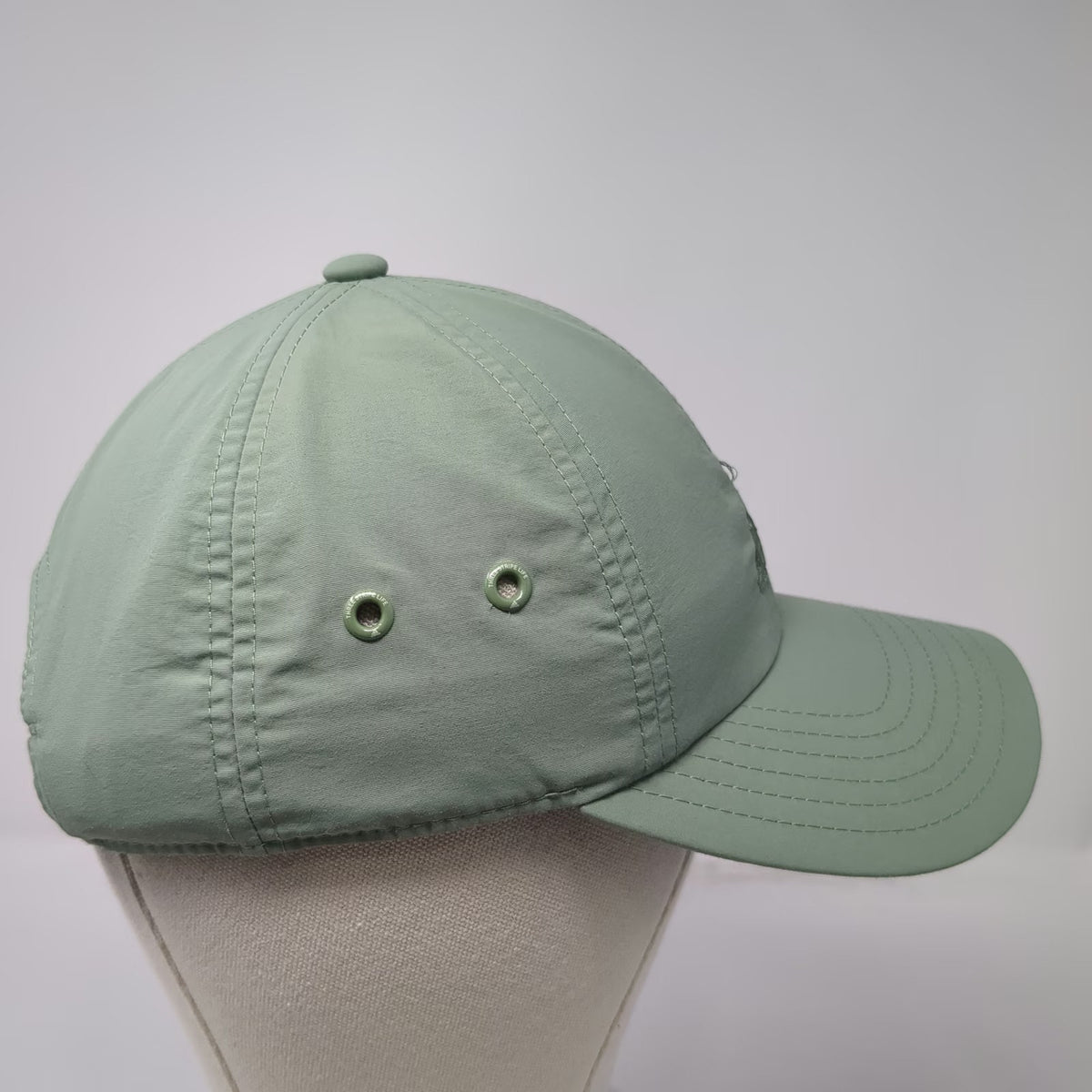 Adidas Baseball Cap Green OSFM AEROREADY Nylon Performance Adjustable Hat Logo
