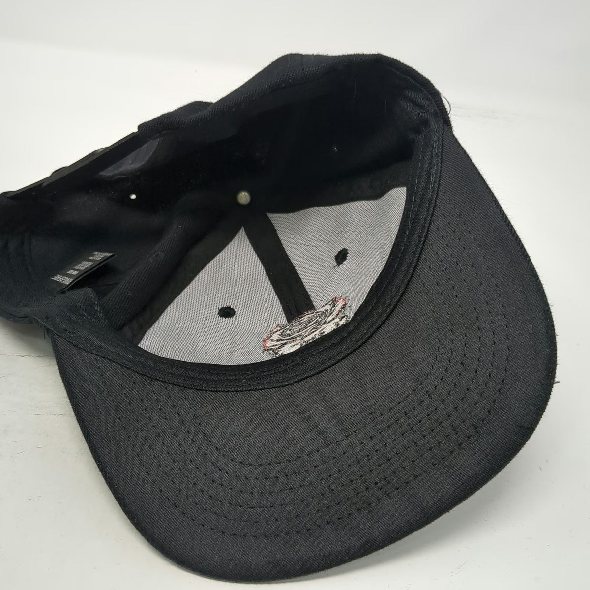 Ring of Fire Snapback Black One Size Rose Skull Salvaje Embroidered Hat Acrylic