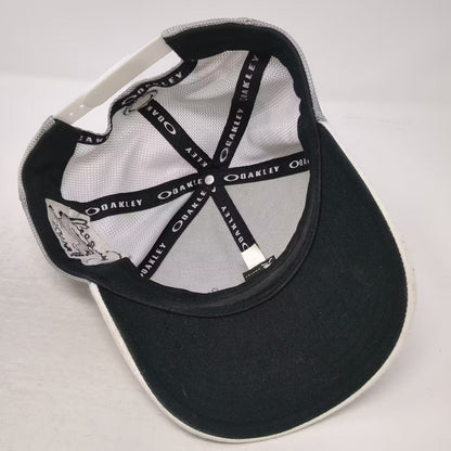 Oakley White Gray Trucker Hat One Size Snapback Mesh Gamble Sands Adjustable