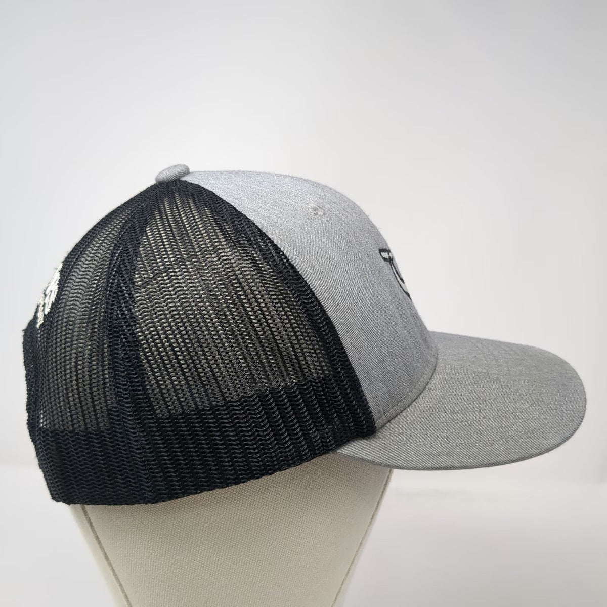 Whalers Brewing Company Trucker Hat Gray One Size Mesh Back Whale Star Snapback
