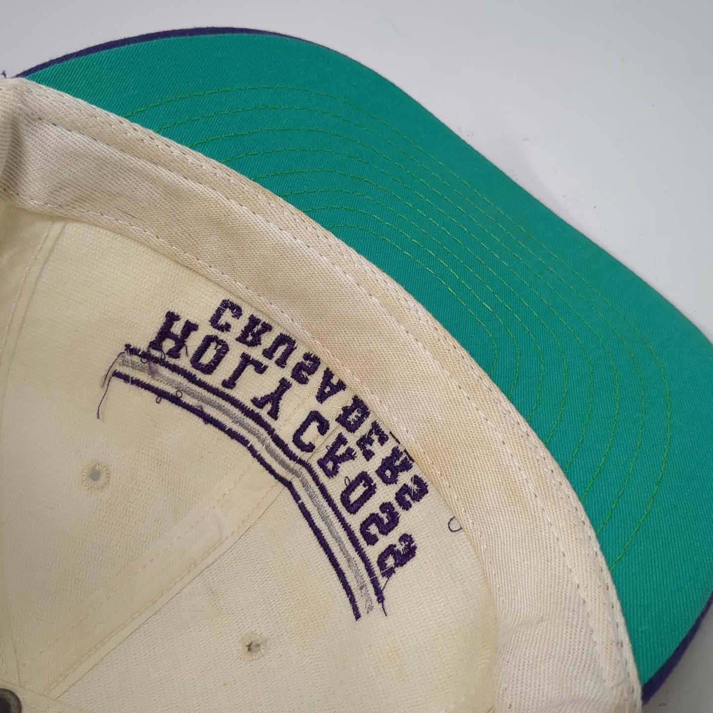 University Square Holy Cross Crusaders Snapback Hat White One Size USA Green