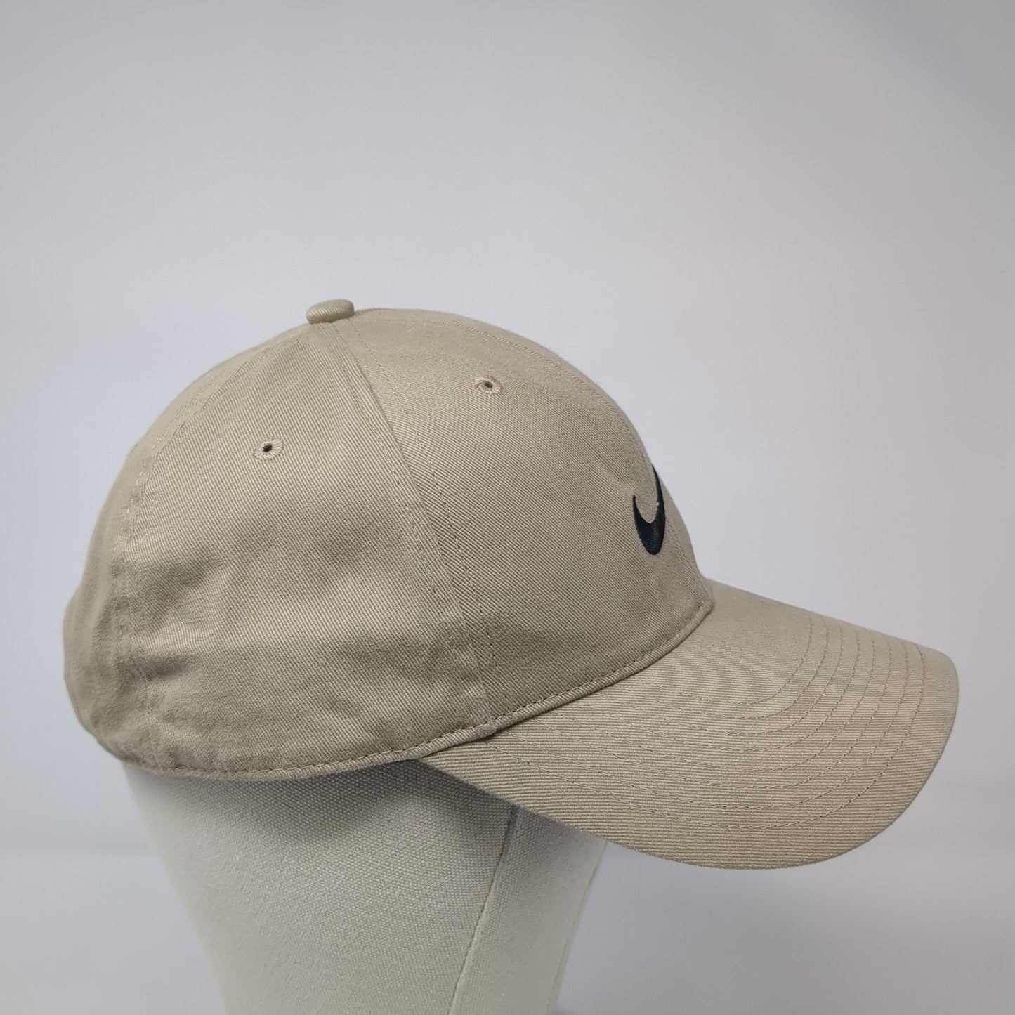 Nike Just Do It Strapback Baseball Cap Brown One Size Adjustable Embroidered
