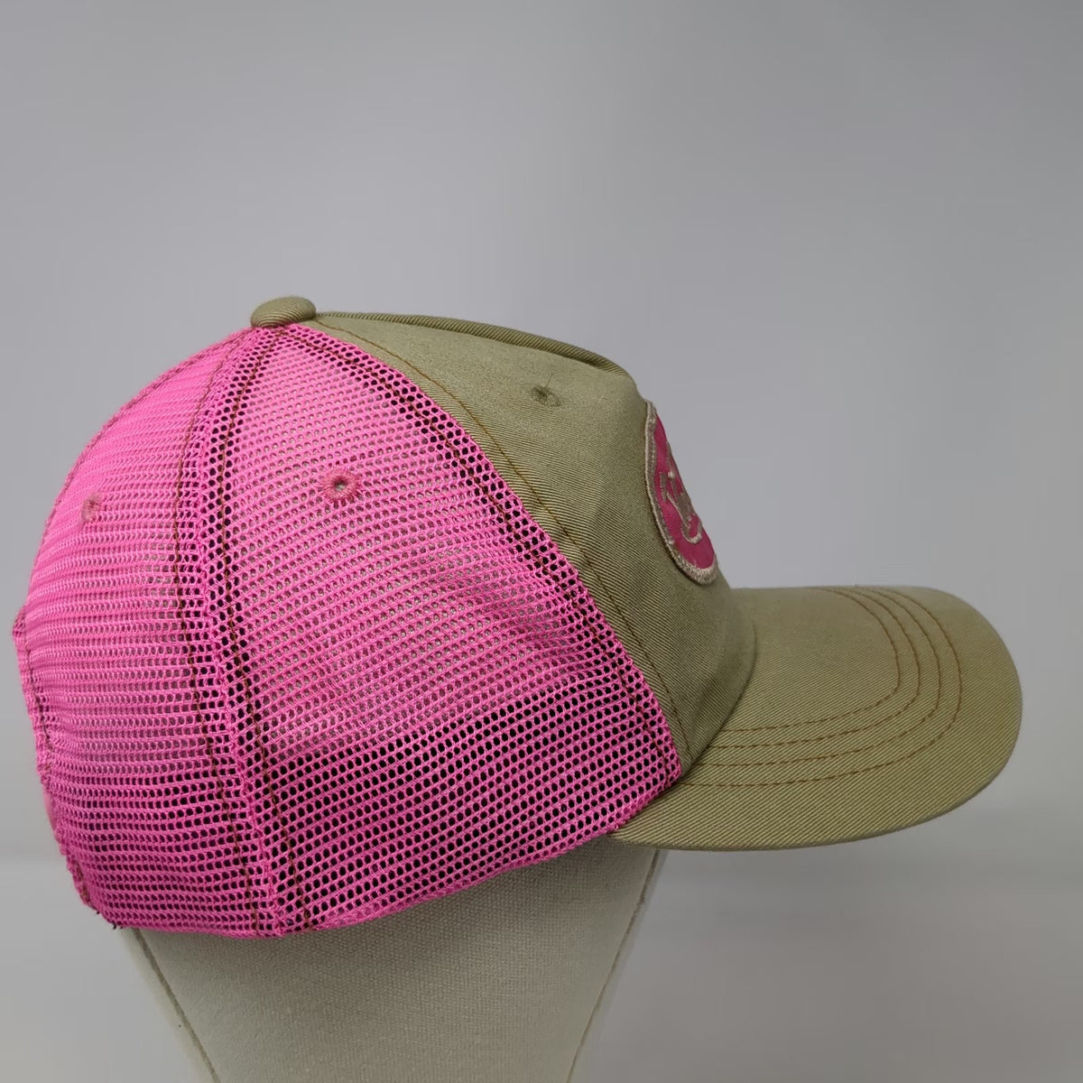 Von Dutch Trucker Hat Beige Pink One Size Mesh Snapback Patch Logo