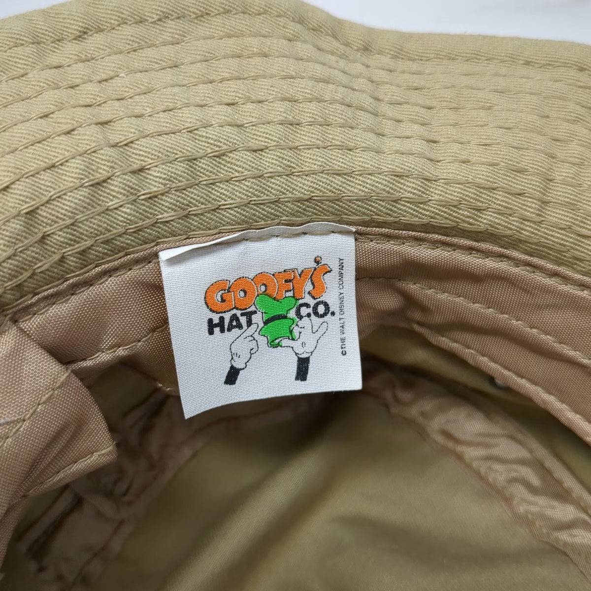 Goofy's Co Bucket Hat Beige Mickey Mouse Disney M Embroidered Cotton Vintage