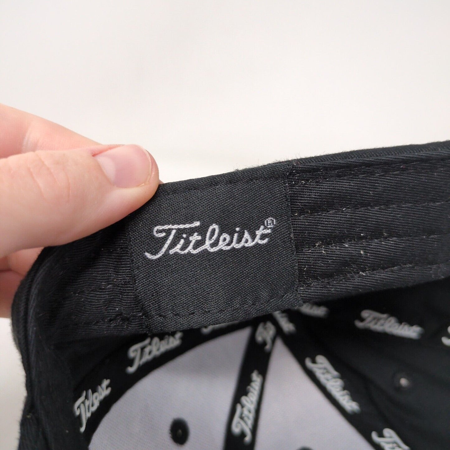Titleist Slideback Hat Black One Size Adjustable Embroidered Glenwild
