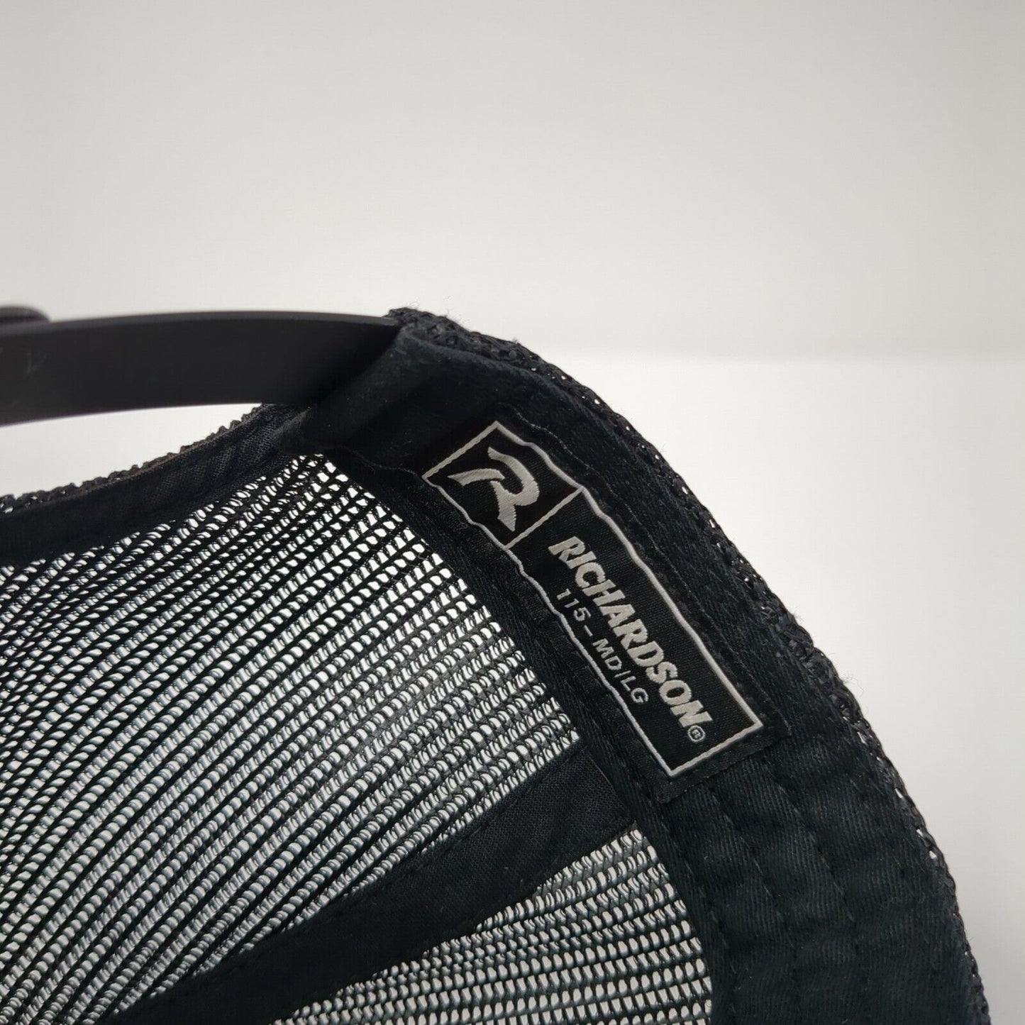 Letter T Logo Snapback Trucker Hat Black M/L Mesh Back Embroidered