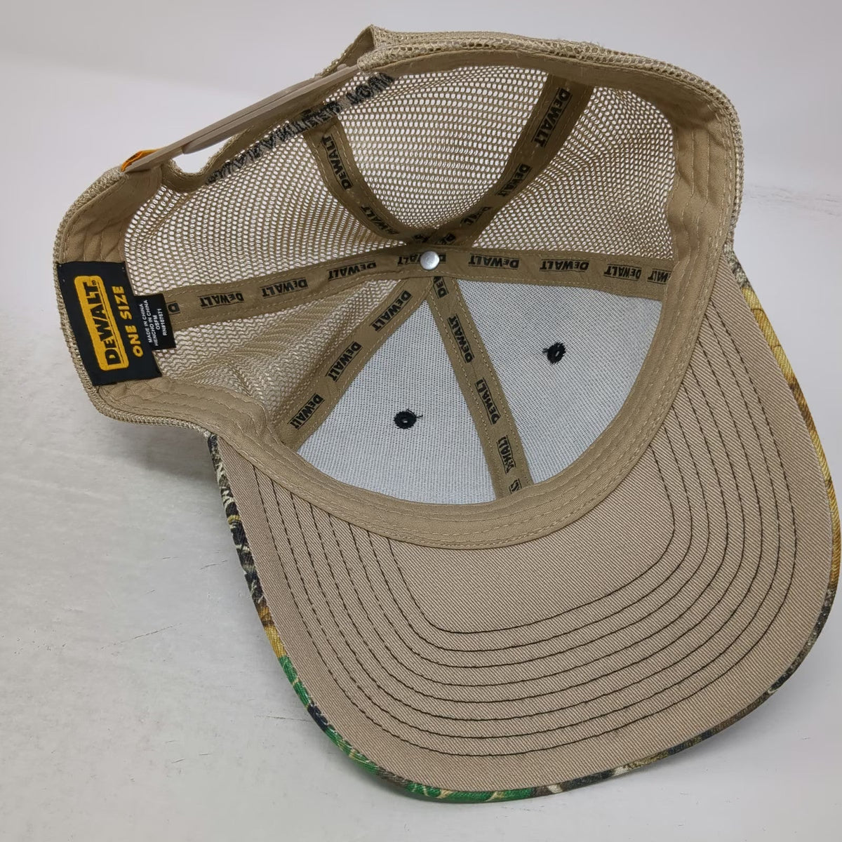 DeWalt Trucker Hat Brown One Size Camo Mesh Snapback Guaranteed Tough Foliage
