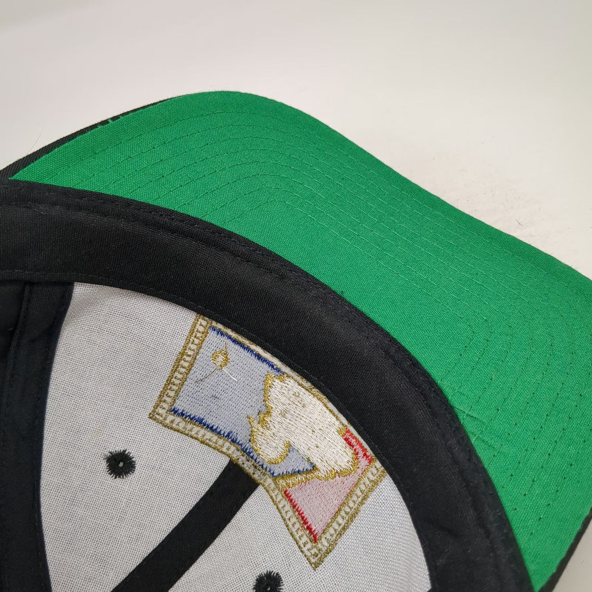 MLB Starter Snapback Hat Black One Size 125th Anniversary Gold Logo Green Brim