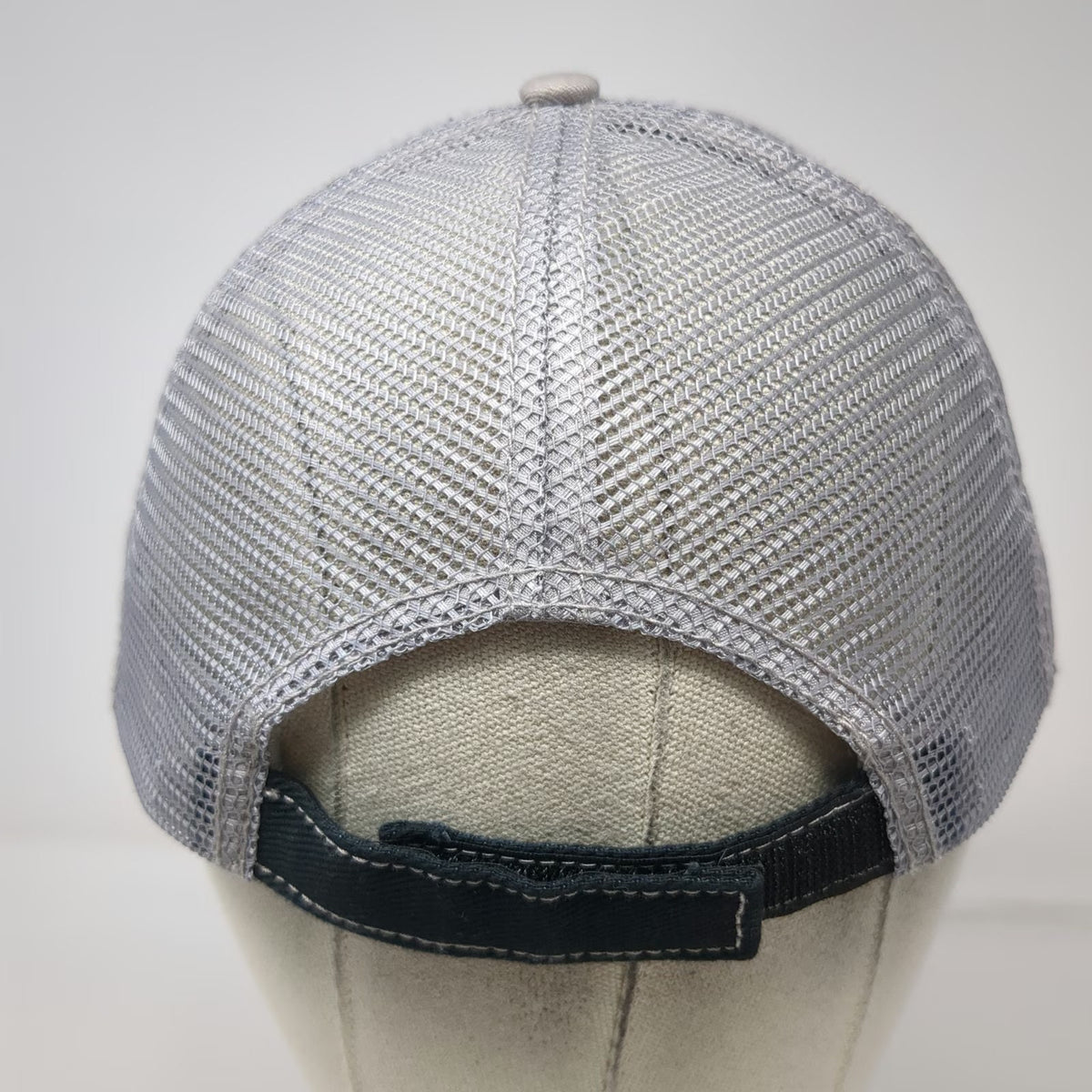 Beniton Construction Baseball Cap Black One Size Mesh Back Trucker Hat Workwear
