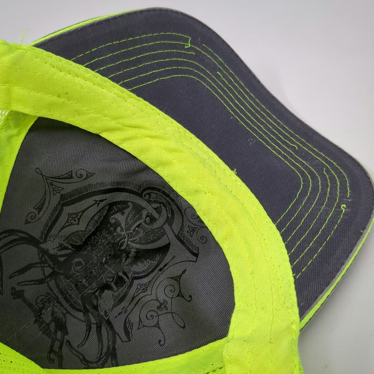 John Deere Trucker Hat Gray Green One Size Mesh Back Contrast Stitching Snapback